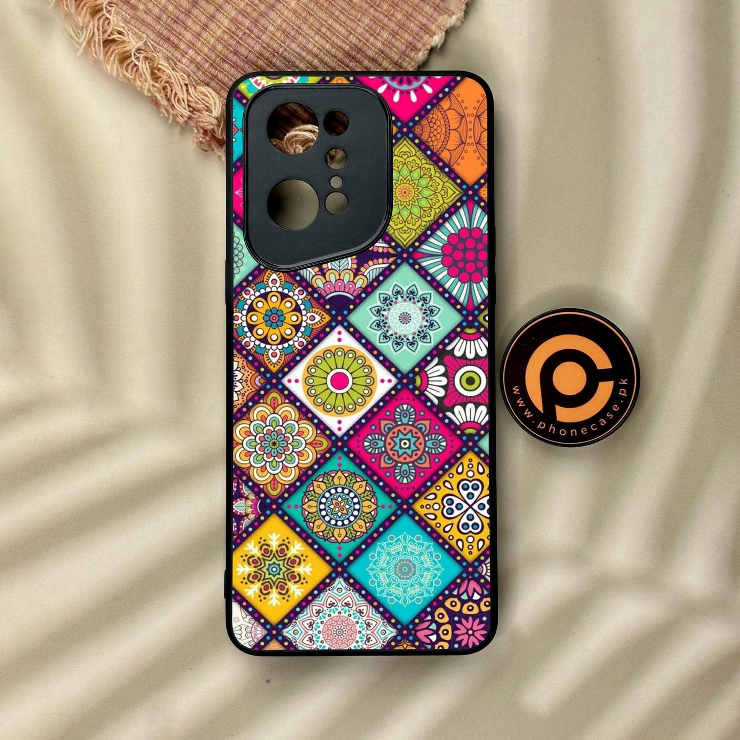 Oppo Find X5 Pro - Mandala Art Design - Premium Metal Printed Soft Bumper Shock Proof Case