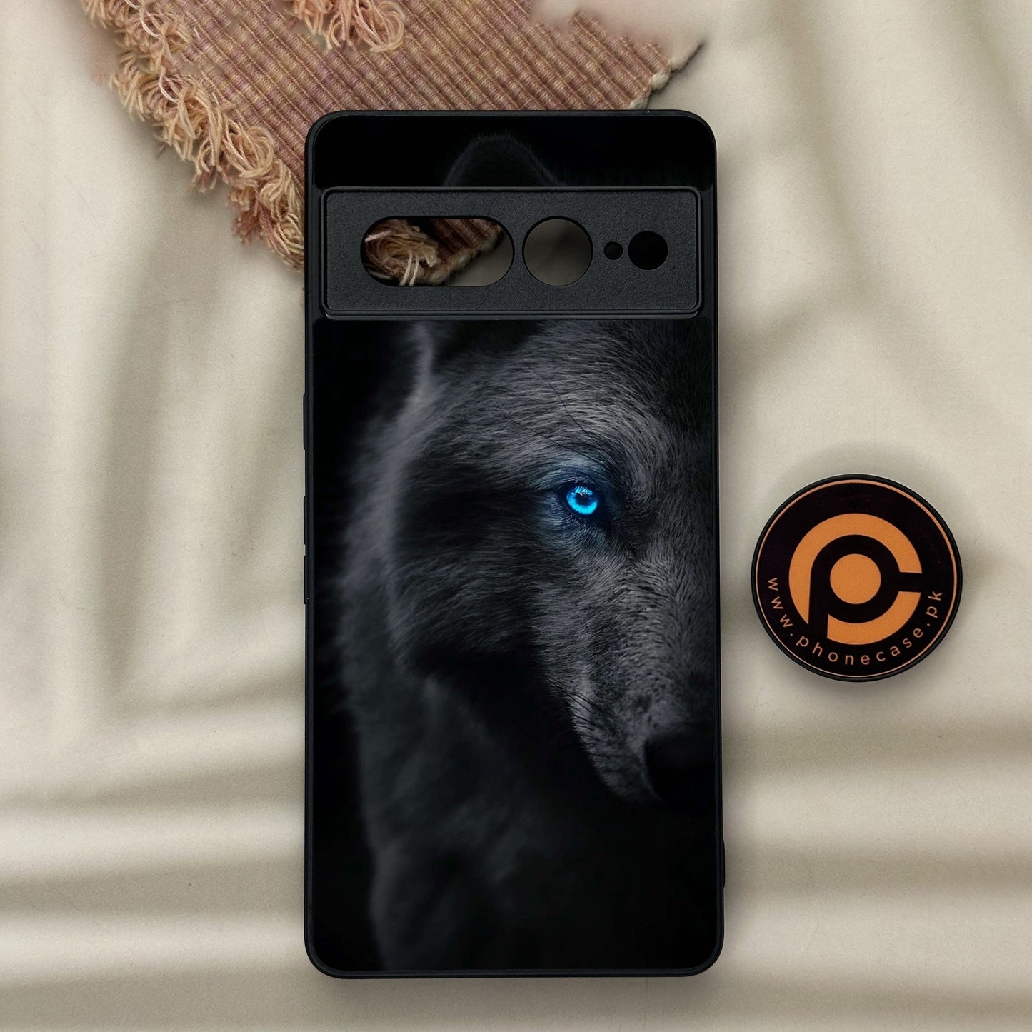 Google Pixel 7 Pro - Wolf Design 9 - Premium Metal Printed soft Bumper Shock Proof CaseCS-39073