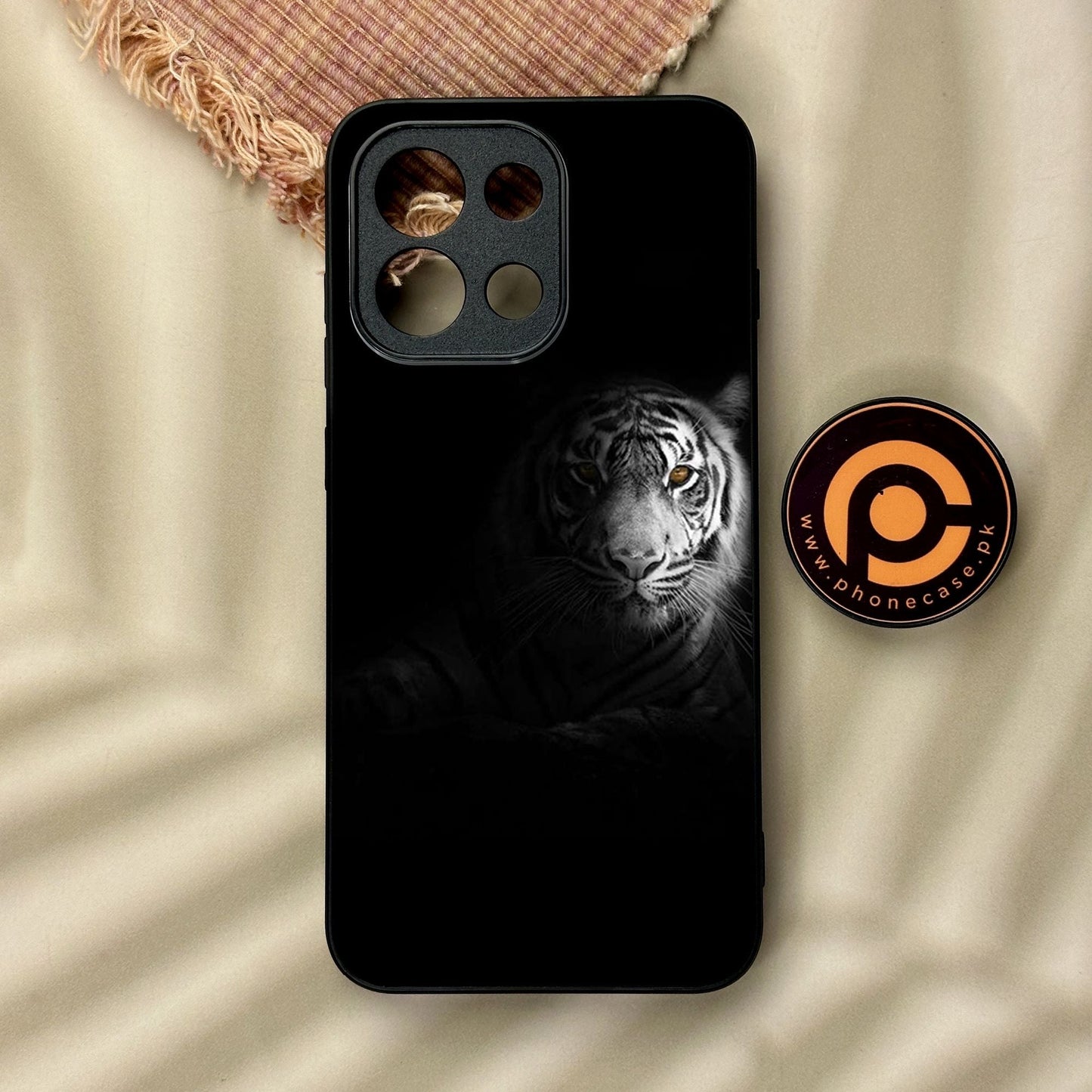 OnePlus 13T - Tiger Design 10 - Premium Metal Printed Soft Bumper Shock Proof Case