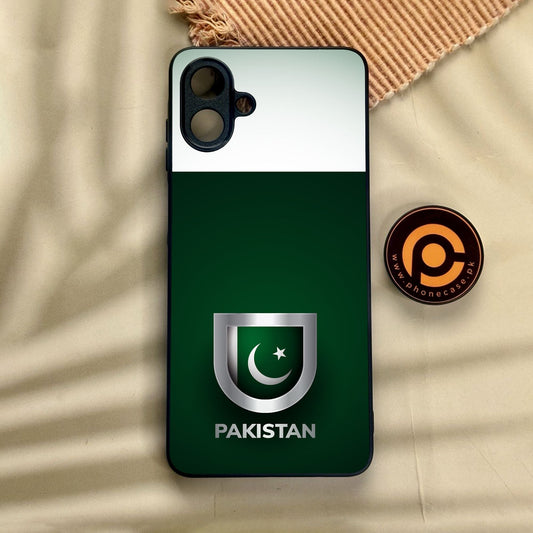 Samsung Galaxy A07 - Pakistani Flag Design 4 - Premium Metal Printed Soft Bumper Shock Proof Case